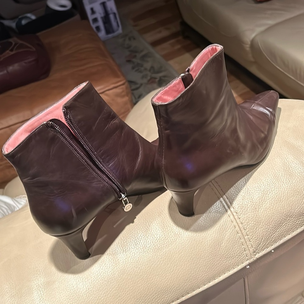 Escada brown ankle boot